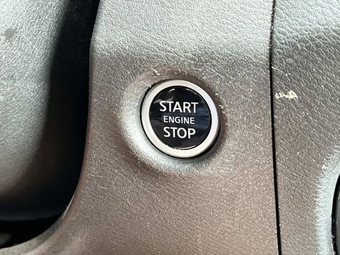 Used 2024 Nissan Frontier PRO-4X AWD/4WD image 33