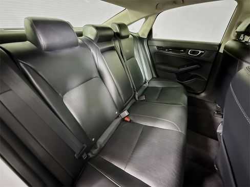 Used 2022 Honda Civic Touring image 27