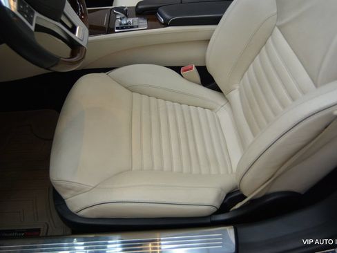 Used 2013 Mercedes-Benz SL 550 image 21