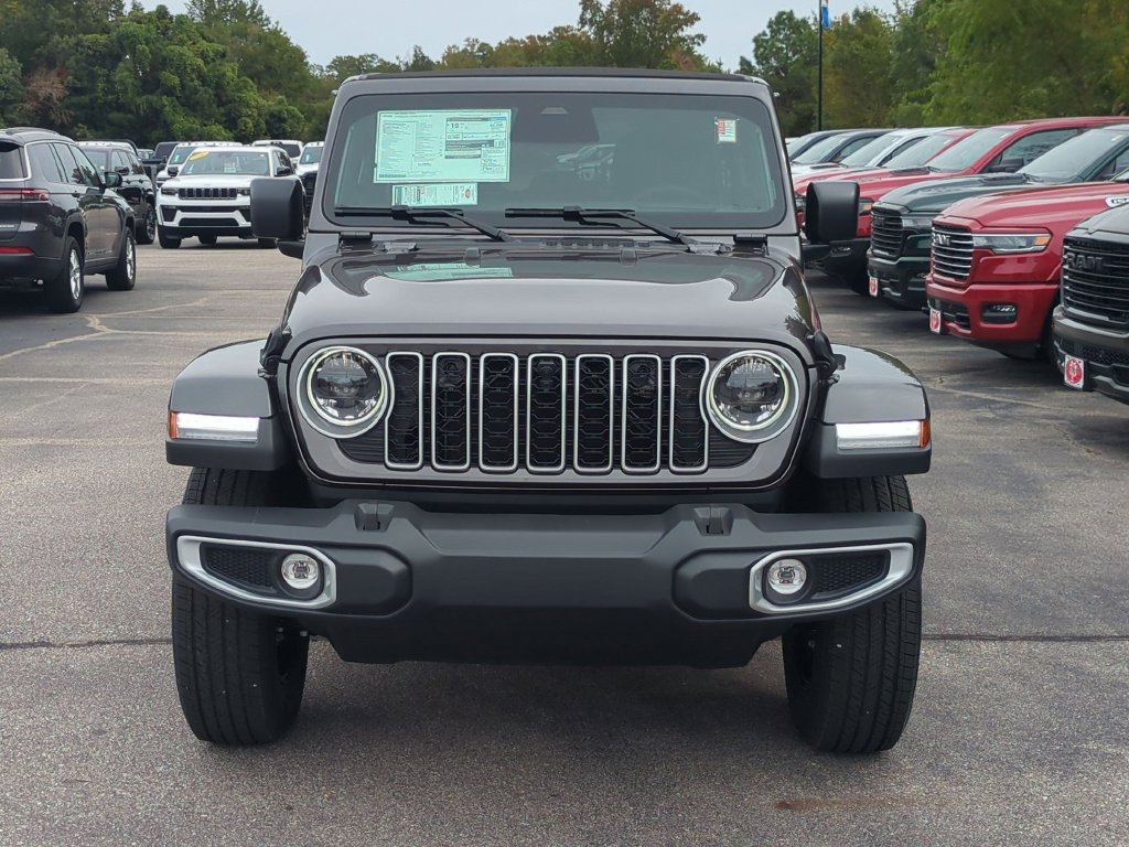 New 2027 Jeep Wrangler Unlimited Sahara AWD/4WD image 9