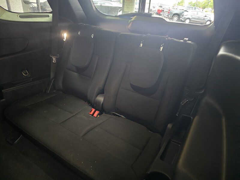 Used 2020 Ford Explorer XLT AWD/4WD image 13
