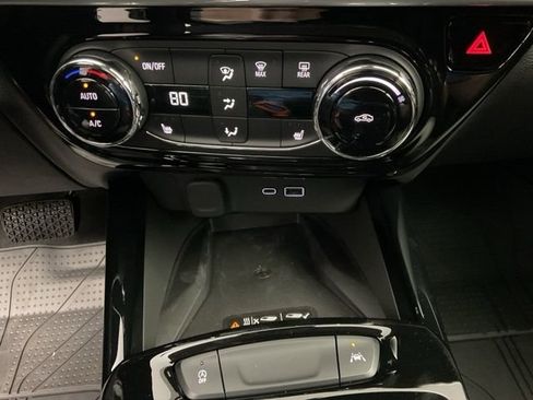 New 2026 Chevrolet Trax LT image 17