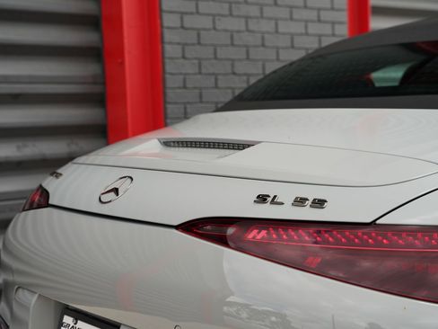 Used 2022 Mercedes-Benz SL 55 AMG 4MATIC image 4