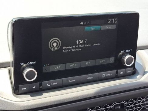 Used 2025 Honda Accord SE image 18