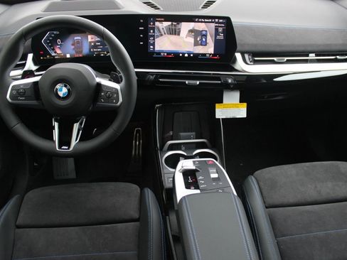 New 2026 BMW X1 xDrive28i w/ Technology Package image 16