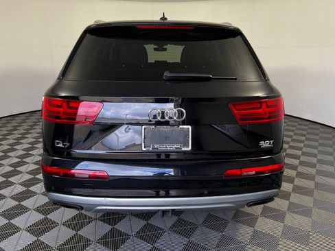 Used 2017 Audi Q7 3.0T Prestige w/ Prestige Package AWD/4WD image 7