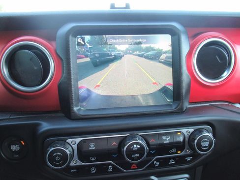 Used 2021 Jeep Gladiator Rubicon AWD/4WD image 32