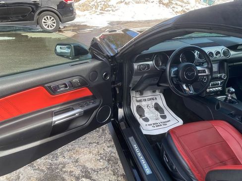 Used 2017 Ford Mustang GT Premium w/ GT Performance Package image 10