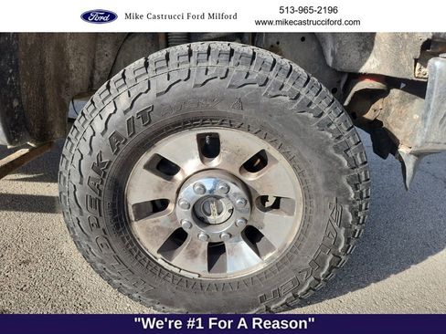 Used 2010 Ford F350 Lariat image 3