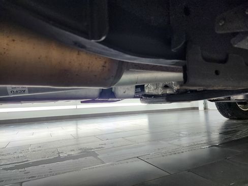 Used 2022 Chevrolet Silverado 2500 High Country w/ Safety Package II image 32