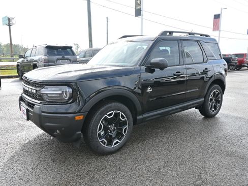 New 2025 Ford Bronco Sport Outer Banks w/ Outer Banks Tech Package+ image 8