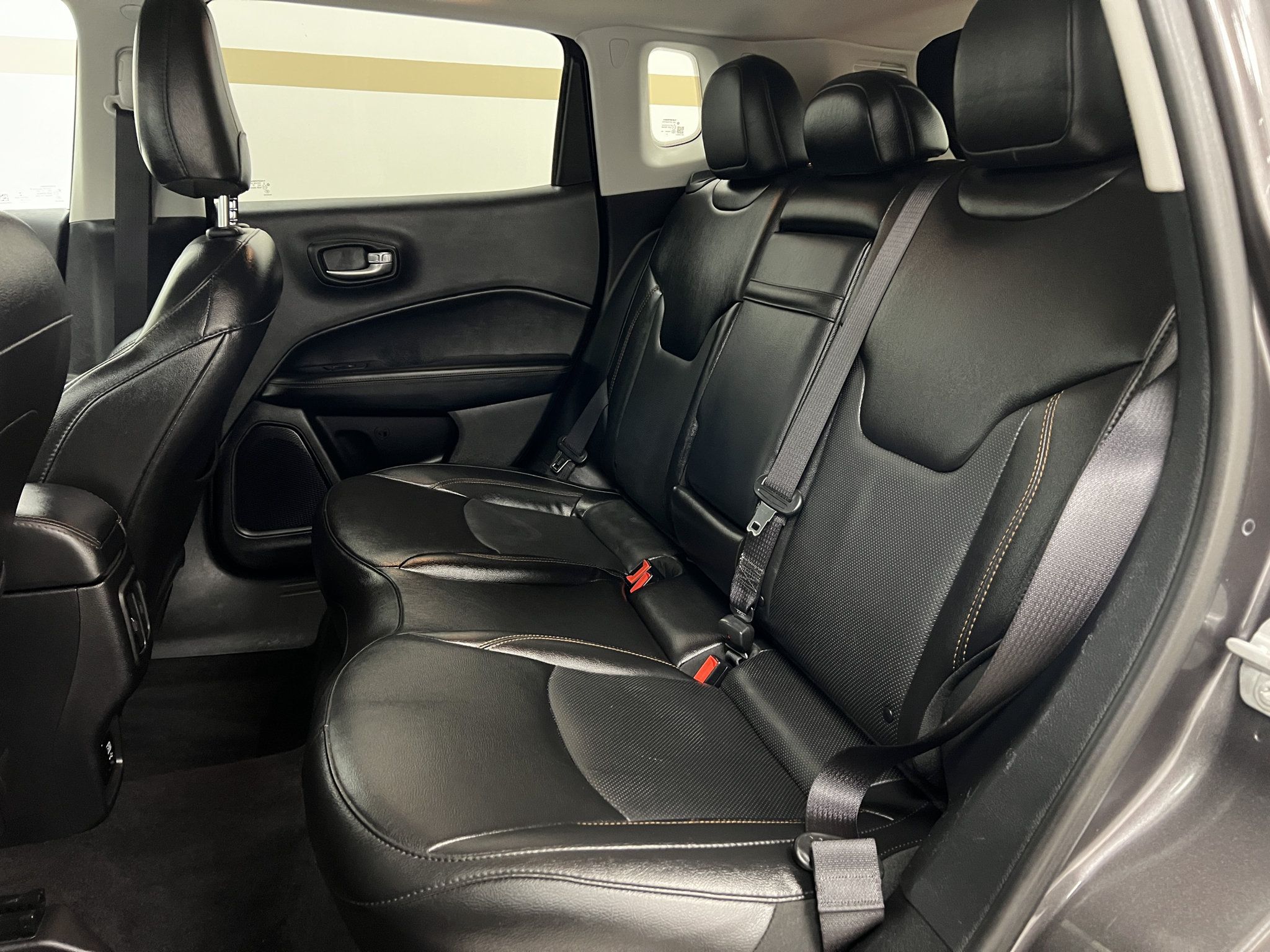 Used 2019 Jeep Compass Limited w/ Safety & Security Group AWD/4WD image 15