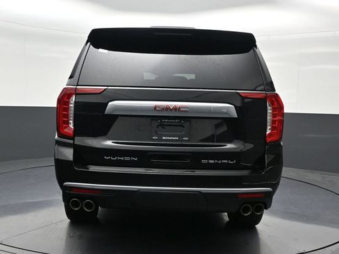 Used 2023 GMC Yukon XL Denali image 4
