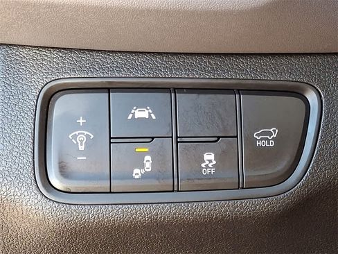 Used 2019 Hyundai Santa Fe Limited image 21