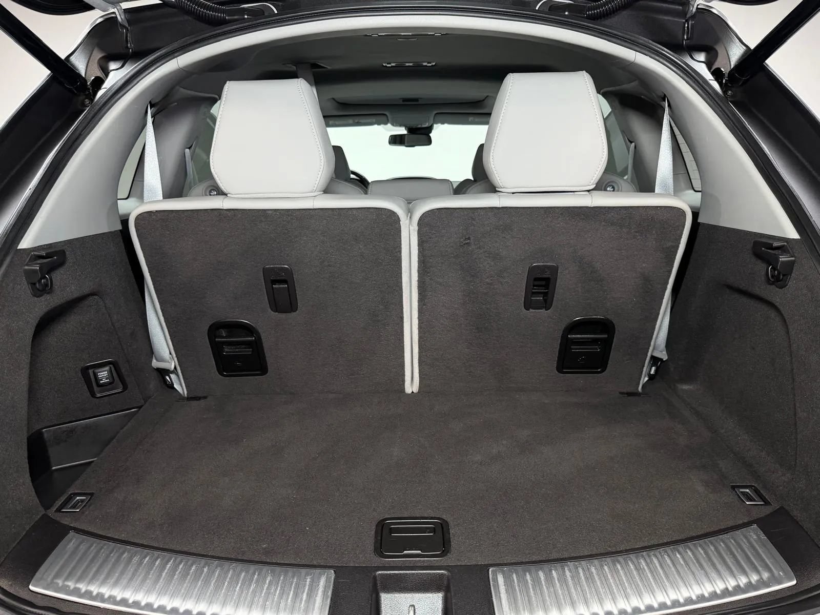 Used 2014 Acura MDX w/ Technology Package FWD image 13