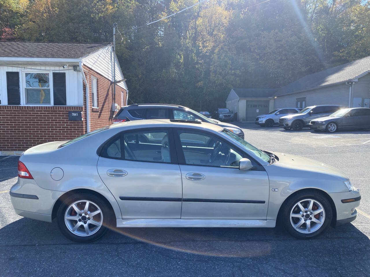 Used 2007 Saab 9-3 2.0T w/ Premium 16 Pkg FWD image 4