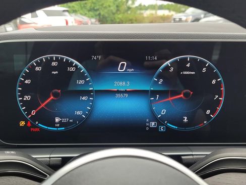 Used 2021 Mercedes-Benz GLE 350 4MATIC image 23