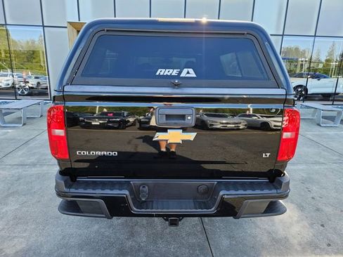 Used 2015 Chevrolet Colorado LT w/ LT Convenience Package AWD/4WD image 6