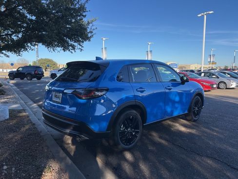 New 2026 Honda HR-V Sport image 6