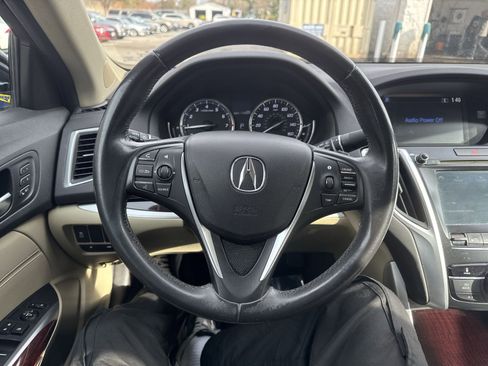 Used 2017 Acura TLX V6 image 17