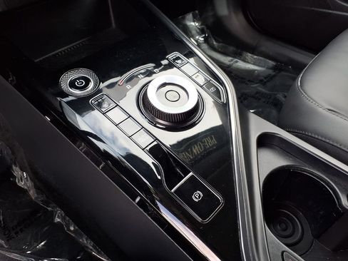 Certified 2023 Kia Niro Wind FWD image 21