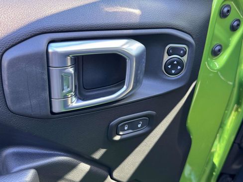 New 2026 Jeep Gladiator Sport AWD/4WD image 26
