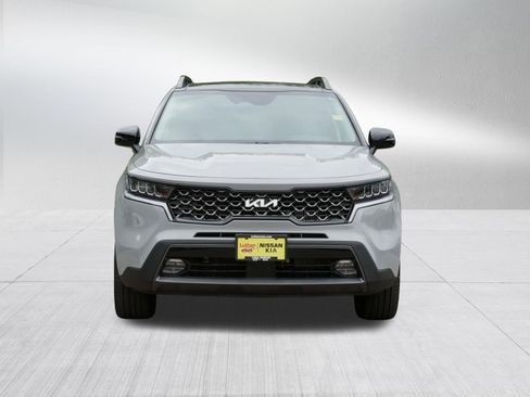 Certified 2023 Kia Sorento X-Line EX AWD/4WD image 2