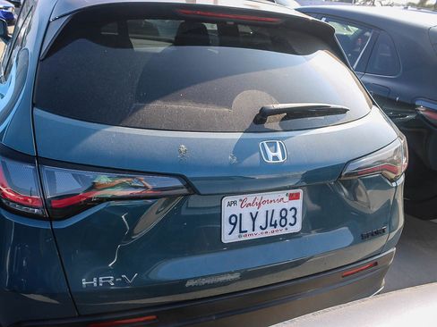 Used 2024 Honda HR-V Sport image 13