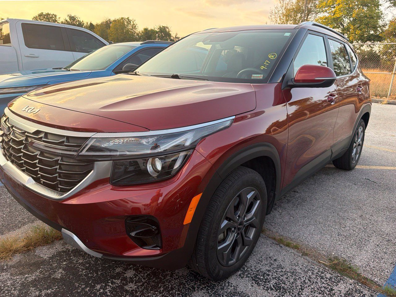 Used 2024 Kia Seltos S AWD/4WD image 7