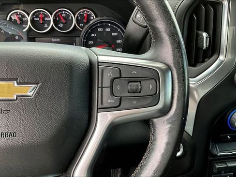 Used 2022 Chevrolet Silverado 2500 LT w/ Convenience Package AWD/4WD image 13