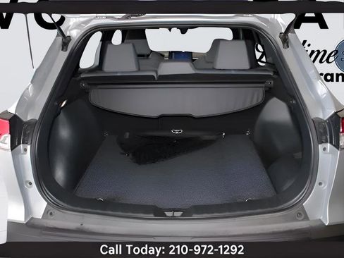 Used 2024 Toyota Corolla Cross AWD Hybrid image 13