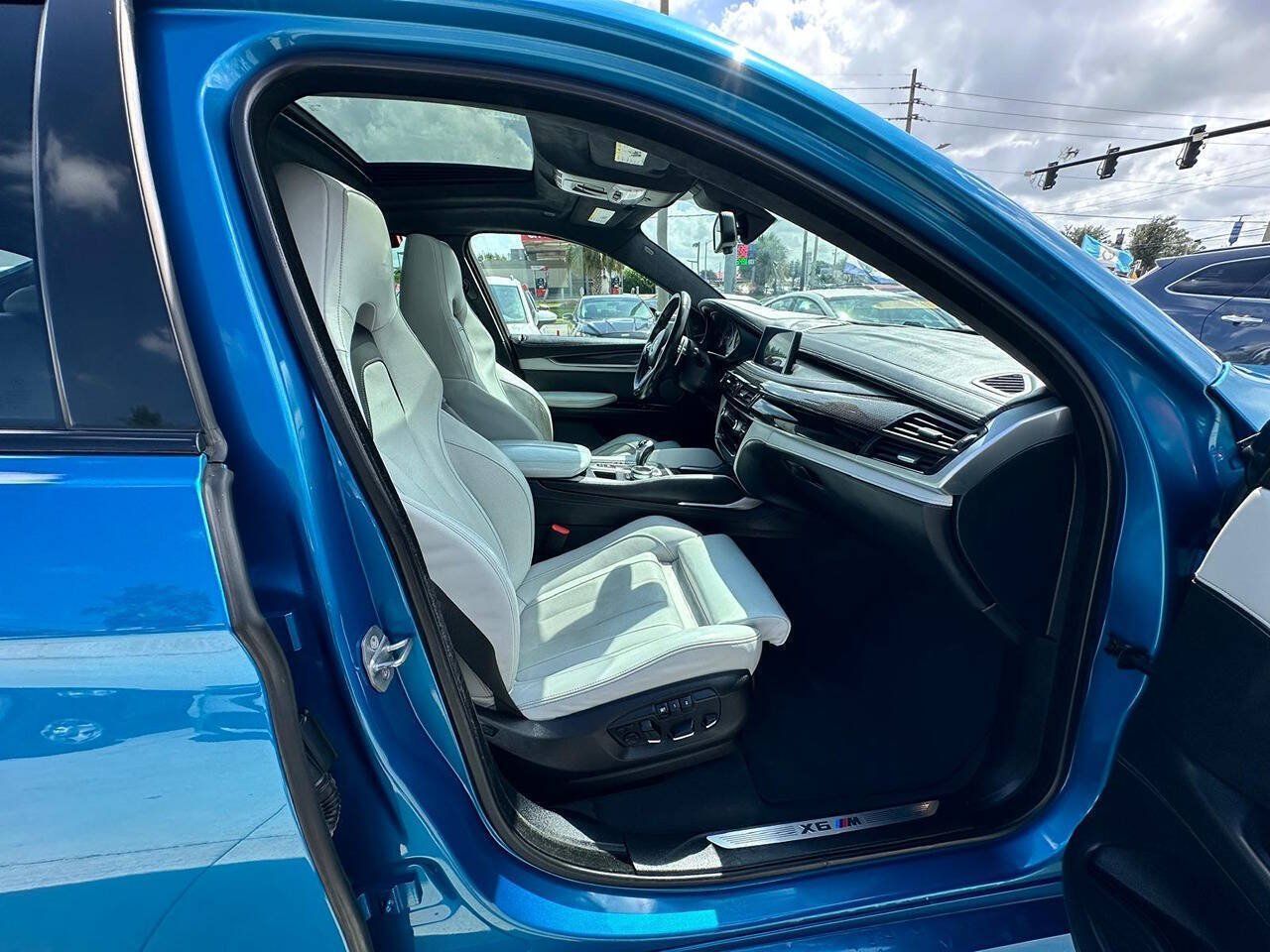 Used 2018 BMW X6 M AWD/4WD image 18