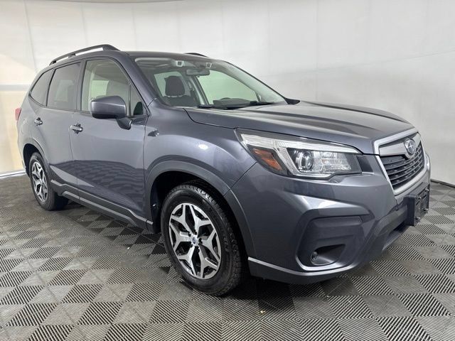 Used 2020 Subaru Forester Premium AWD/4WD image 1