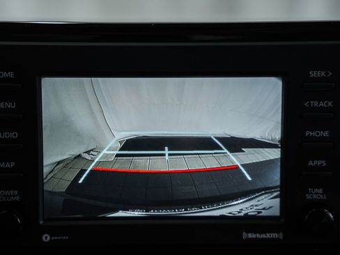 Used 2020 Toyota RAV4 XLE Premium image 44