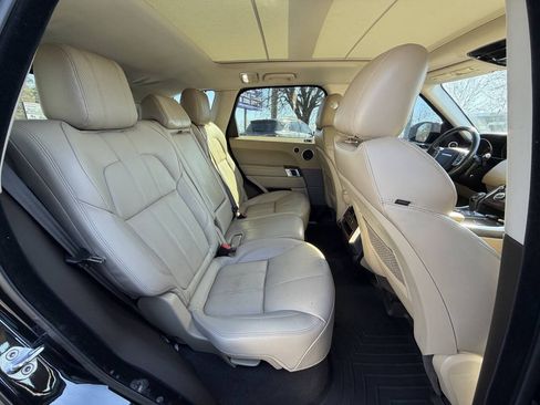 Used 2014 Land Rover Range Rover Sport HSE AWD/4WD image 7