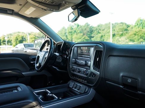 Used 2018 Chevrolet Silverado 1500 LTZ Z71 w/ Centennial Edition AWD/4WD image 15
