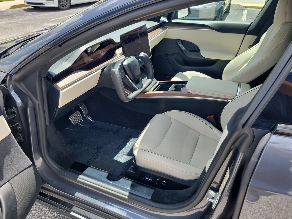 Used 2021 Tesla Model S Plaid AWD/4WD image 14