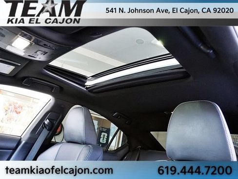 Used 2022 Lexus IS 350 F Sport RWD image 18