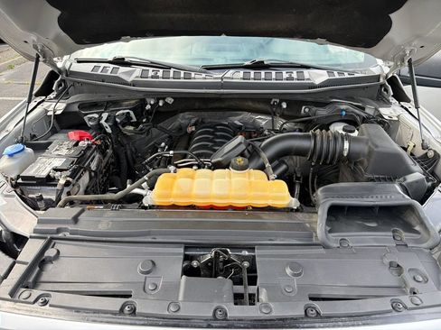 Used 2018 Ford F150 XL w/ Equipment Group 101A Mid AWD/4WD image 14