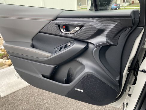 New 2026 Subaru Crosstrek 2.5i Limited AWD/4WD image 12