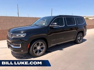 Used 2023 Jeep Grand Wagoneer 4WD video 1