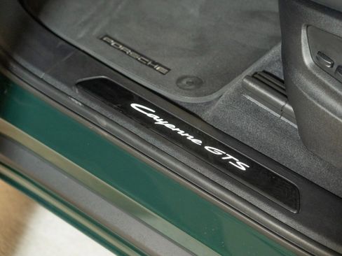 Certified 2026 Porsche Cayenne GTS AWD/4WD image 12