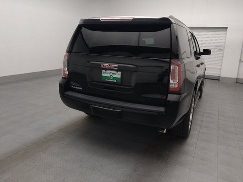 Used 2017 GMC Yukon SLT w/ Premium Edition RWD image 7