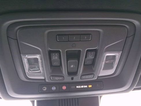 Used 2024 GMC Sierra 1500 Denali Ultimate image 29