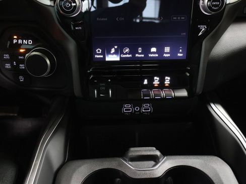 New 2026 RAM 1500 4x4 Crew Cab image 20