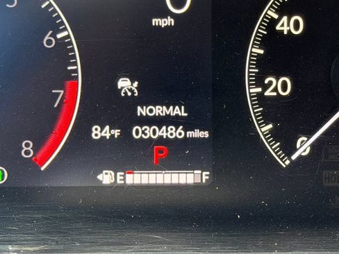 Used 2024 Honda HR-V LX image 23