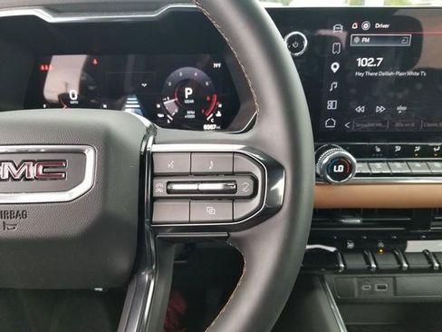 Used 2025 GMC Canyon AT4 AWD/4WD image 26