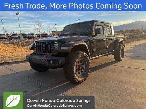 Used 2020 Jeep Gladiator Rubicon image 3
