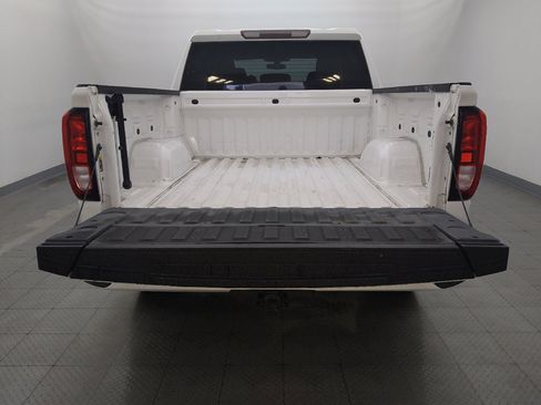 Used 2021 GMC Sierra 1500 Elevation RWD image 29