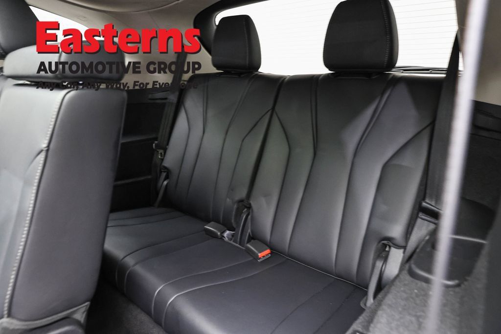 Used 2024 Acura MDX w/ Technology Package AWD/4WD image 28